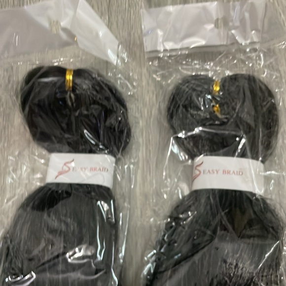 Pack of 2 braiding hair 28” - Picture 2 of 4